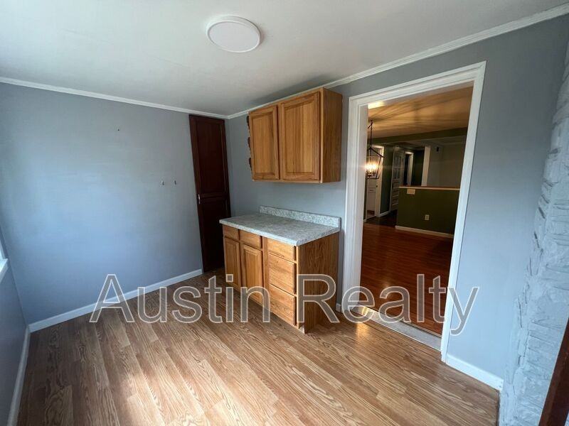 13166 East Ln - Photo 4 of 13