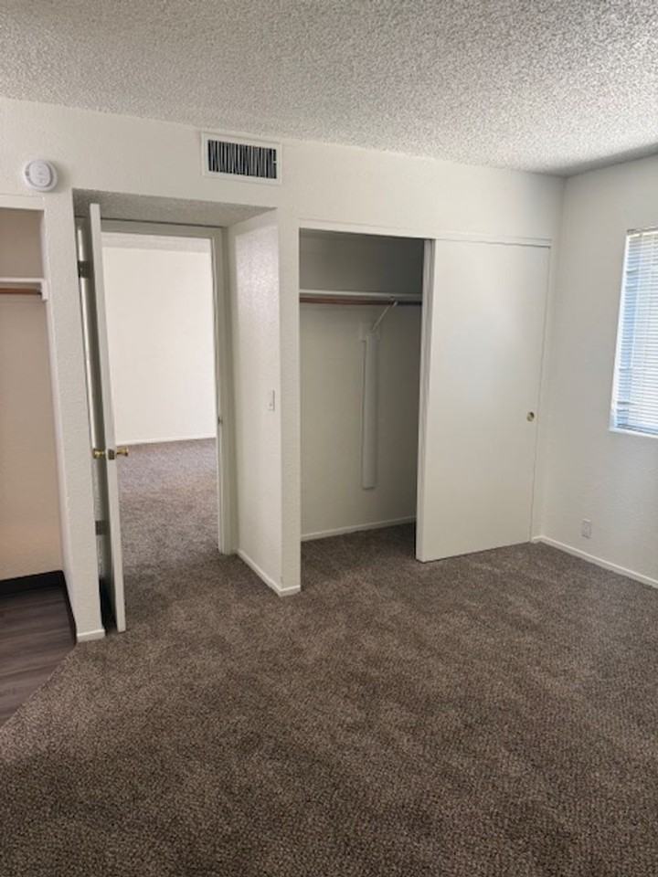 4171 California Ave #37 - Photo 7 of 11