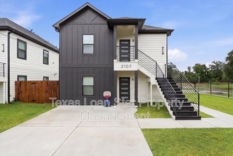 3107 Grassmere St #B