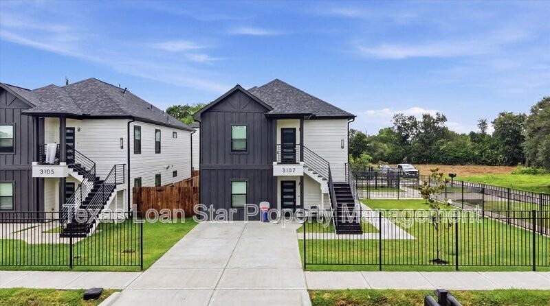 3107 Grassmere St #B - Photo 2 of 27