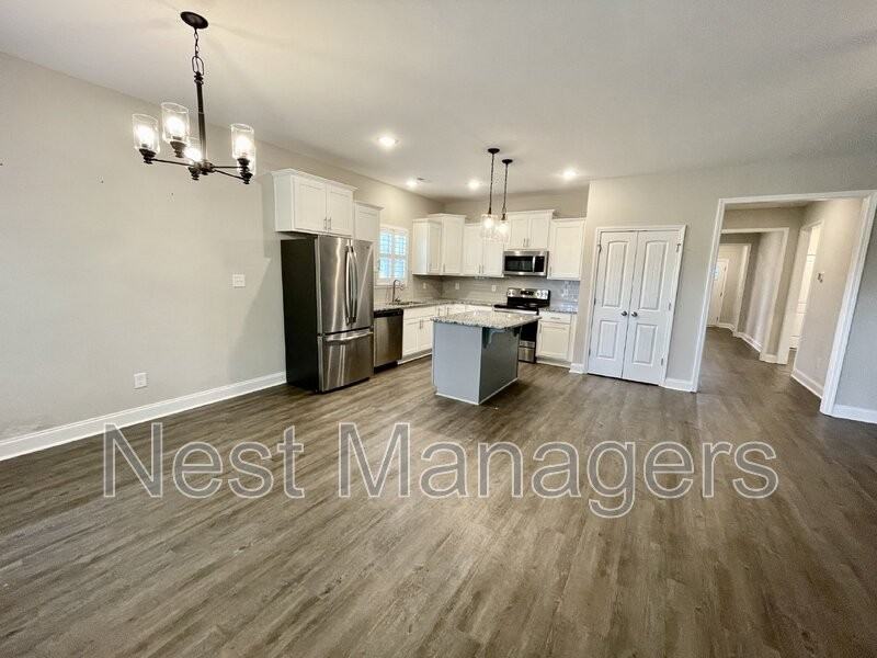 5177 Maxwell Rd - Photo 3 of 25