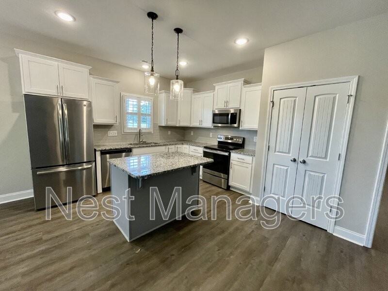 5177 Maxwell Rd - Photo 4 of 25