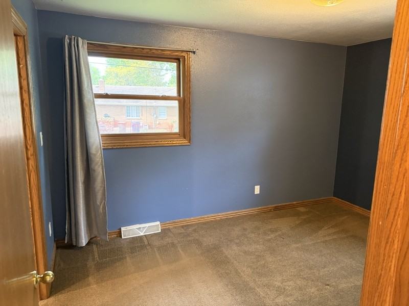 452 Cook St - Photo 6 of 16