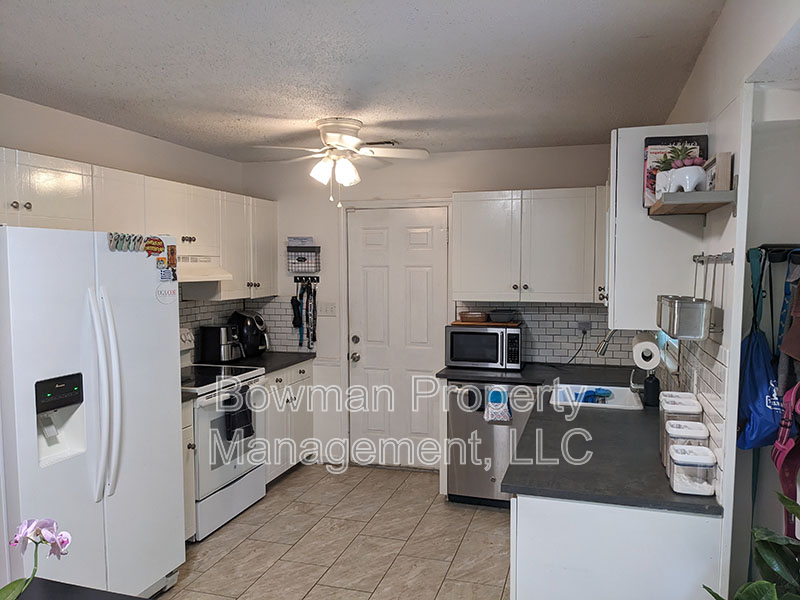 155 Rachel Way - Photo 6 of 23