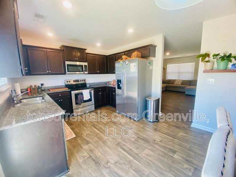 255 Millen Dr - Photo 4 of 20