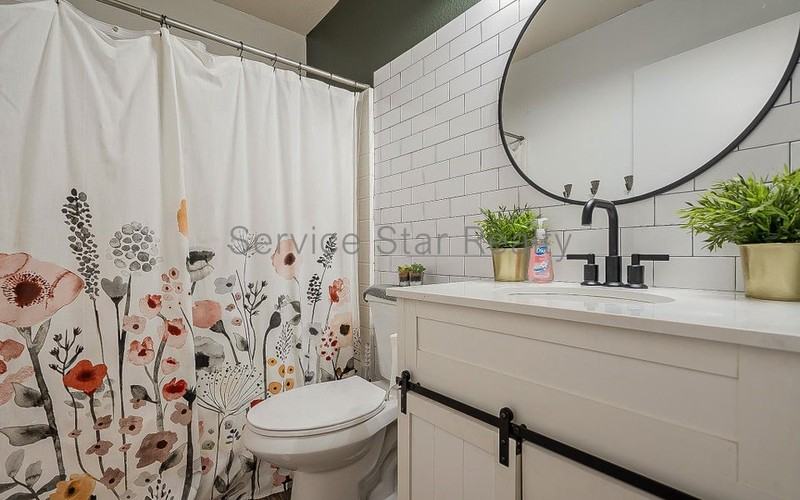 1006 N 92nd Cir - Photo 5 of 7