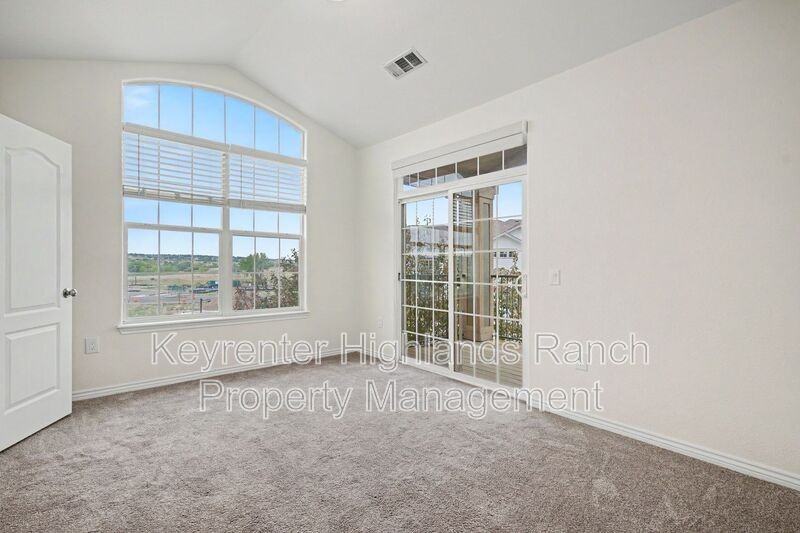 18611 Stroh Rd - Photo 3 of 10