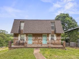 210 Buena Vista Dr #4 - Photo 1 of 1