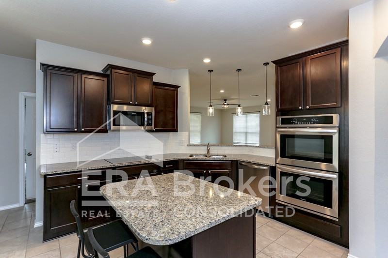 2506 Bargello St - Photo 5 of 30