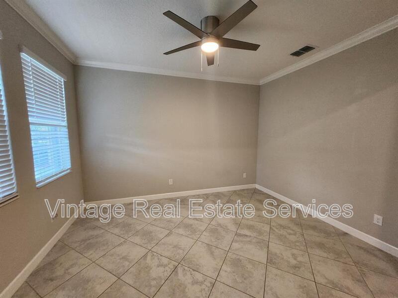 25188 Lambrusco Loop - Photo 6 of 48