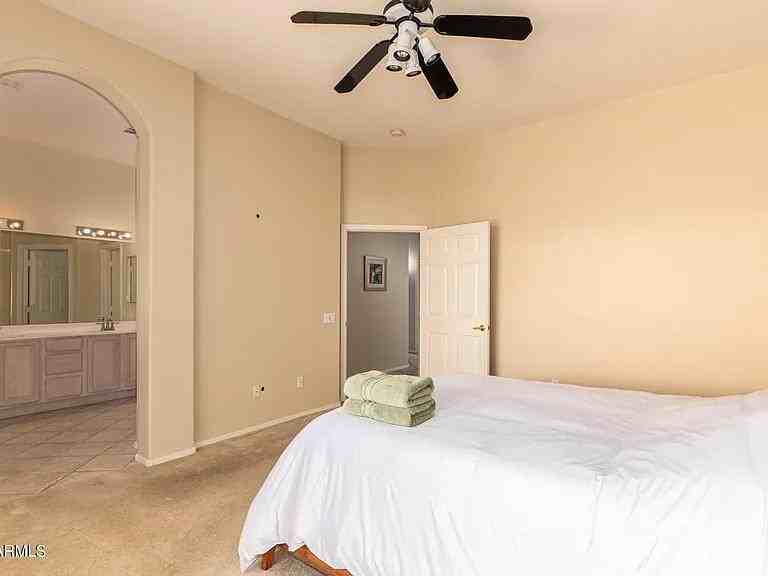 4532 East Rowel Road - Photo 5 of 17
