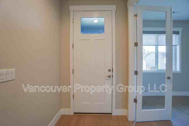 9333 N Incline Dr - Photo 4 of 38