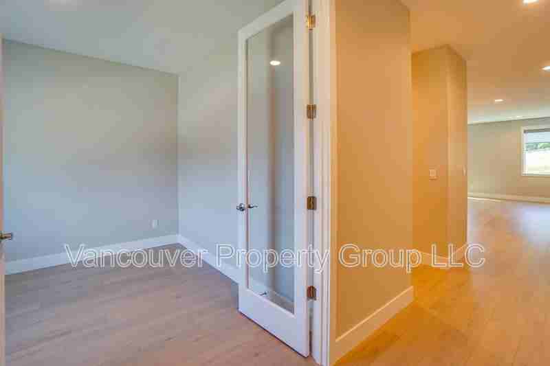 9333 N Incline Dr - Photo 5 of 38