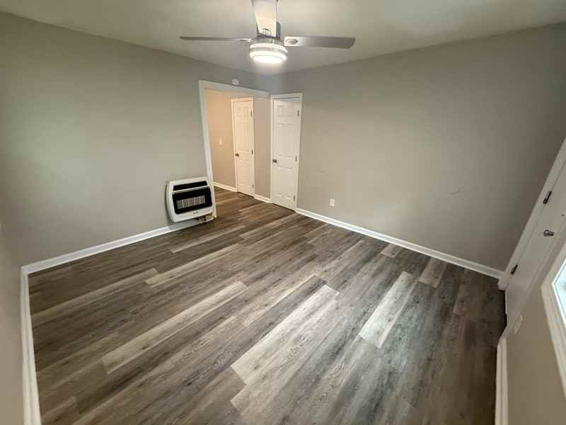 3042 Mcadoo Ave - Photo 4 of 14