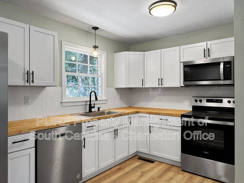 2640 Orchid Ave - Photo 2 of 24