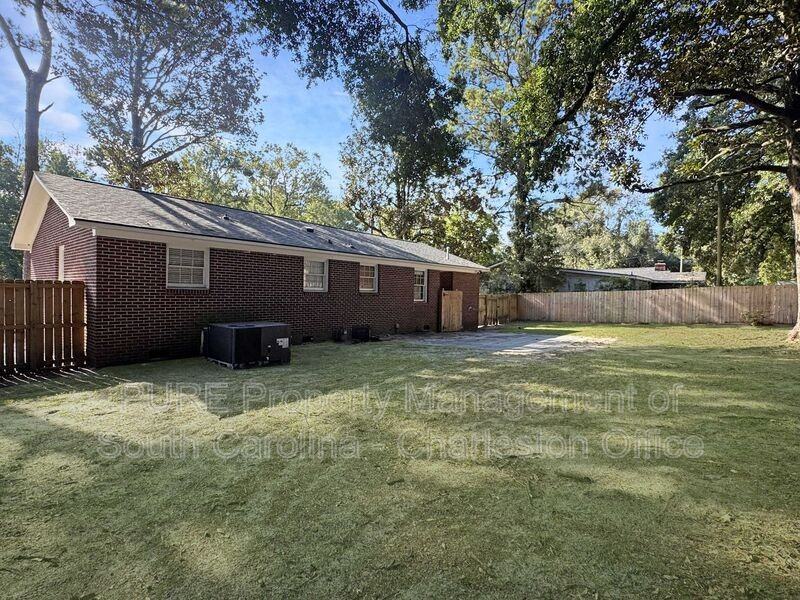 2640 Orchid Ave - Photo 6 of 24