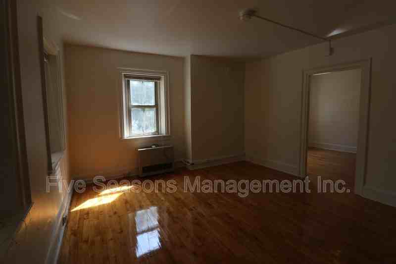 279 Saint Paul St - Photo 6 of 16