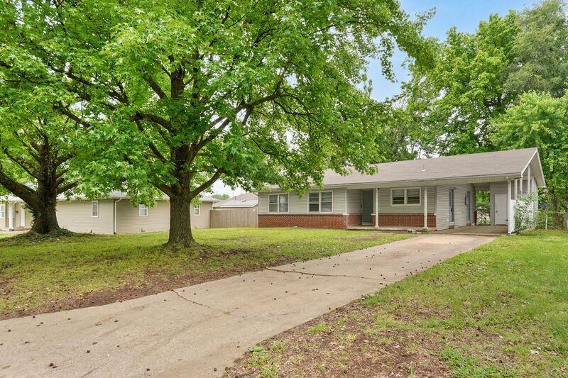813 E Morningside St #1 - Photo 2 of 19