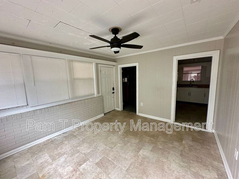3712 Oakland Ct - Photo 6 of 19