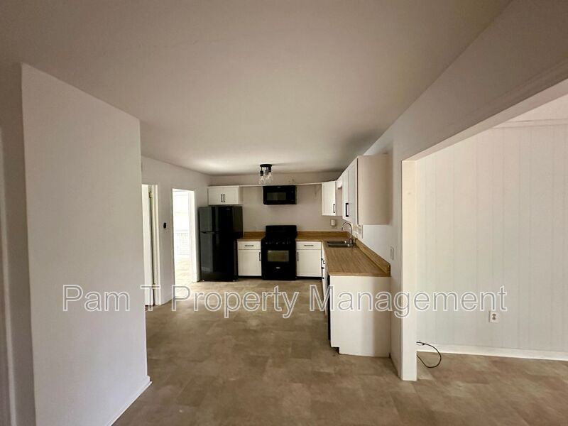 3712 Oakland Ct - Photo 7 of 19