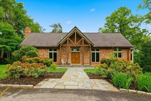 featured image of 6044 Ramshorn Pl