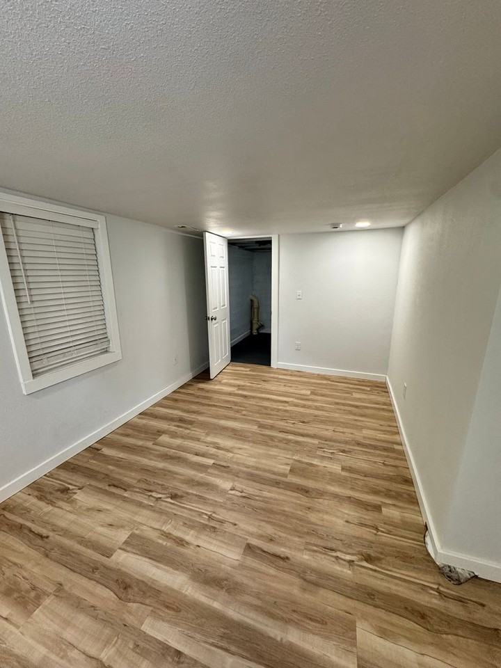 191-Hazel Ave - Photo 5 of 16