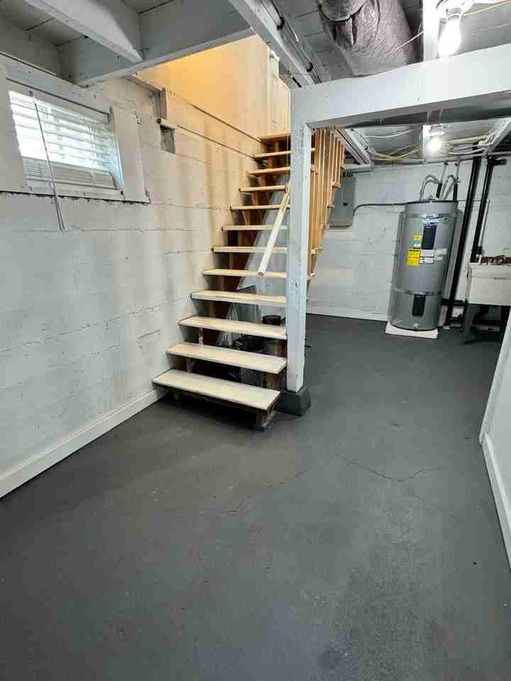 191-Hazel Ave - Photo 6 of 16
