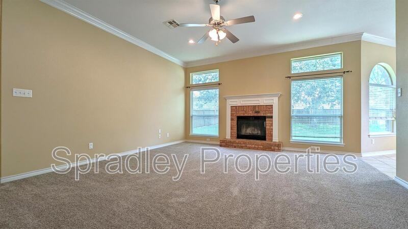 2601 Amber Forest Trl - Photo 2 of 10