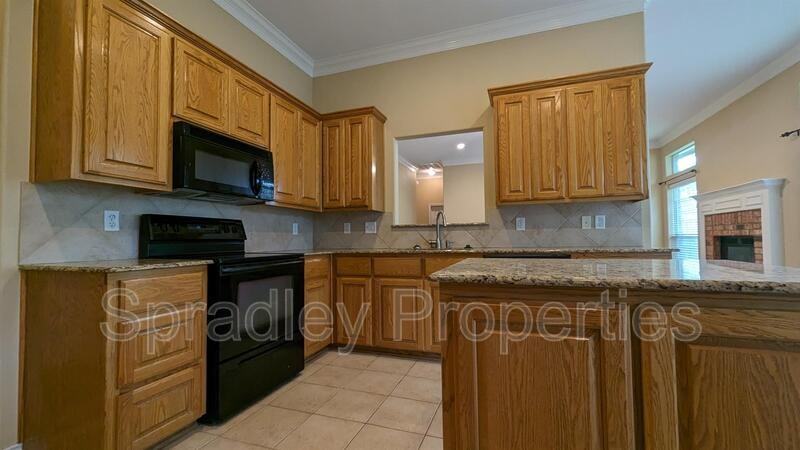 2601 Amber Forest Trl - Photo 4 of 10