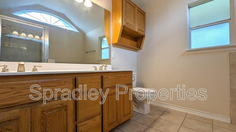 2601 Amber Forest Trl - Photo 5 of 10