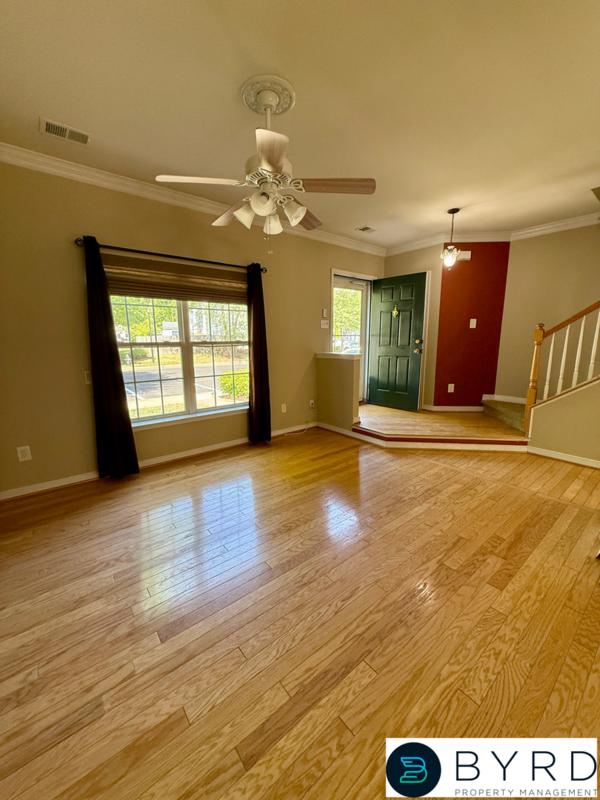 8651 Millstream Dr - Photo 4 of 31