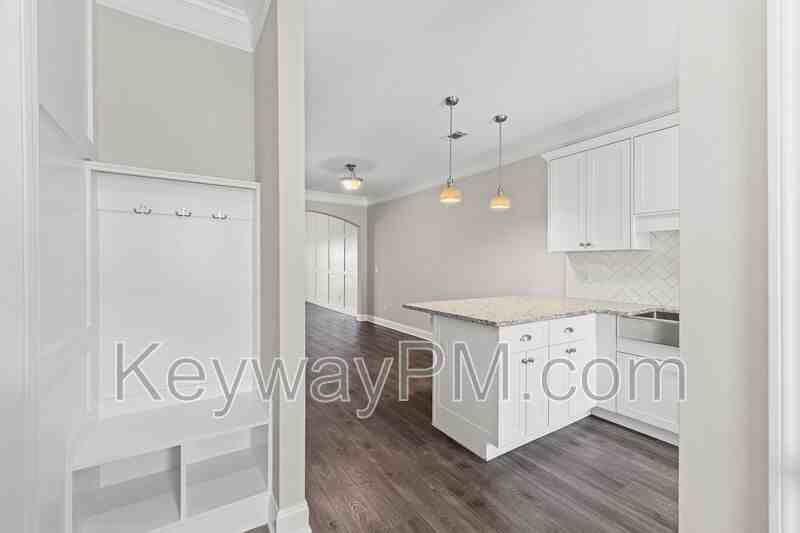 123 Canton Park Ave - Photo 3 of 23