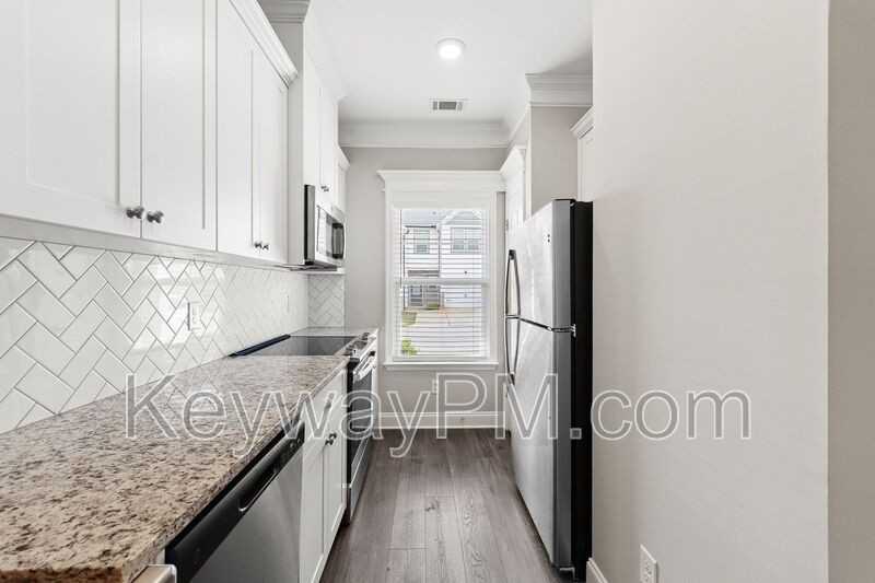 123 Canton Park Ave - Photo 5 of 23