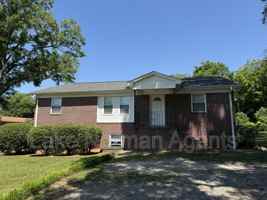 featured image of 140 Watkins St