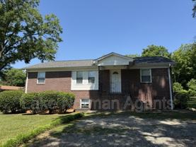 140 Watkins St - Photo 1 of 1