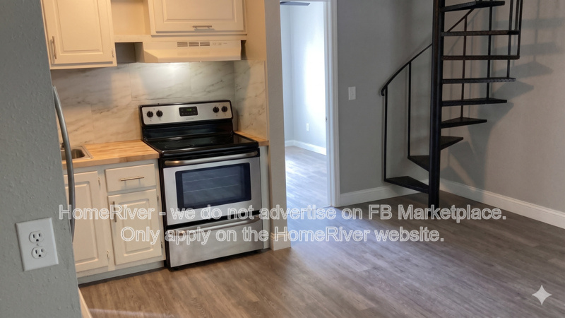 11565 Se 57th Ct - Photo 2 of 16