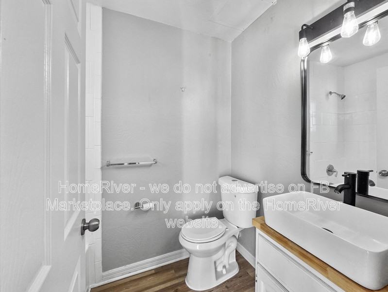 11565 Se 57th Ct - Photo 4 of 16