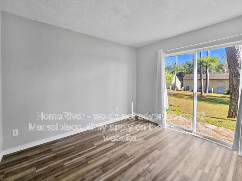 11565 Se 57th Ct - Photo 5 of 16