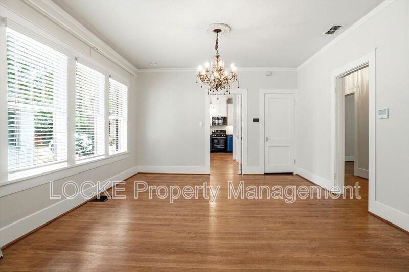 2615 Cockrell Ave - Photo 6 of 16