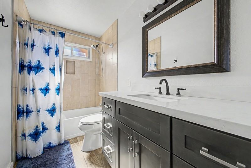 13608 N 41st Pl - Photo 5 of 6
