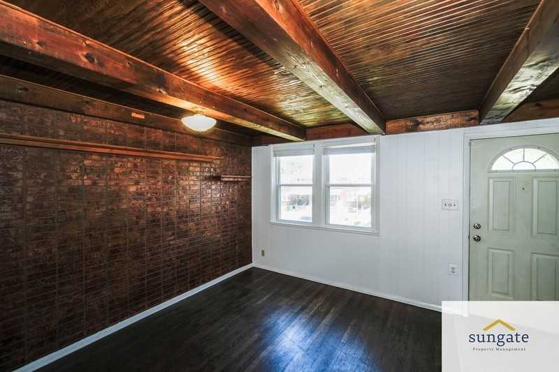 217 W Edgevale Rd - Photo 3 of 45
