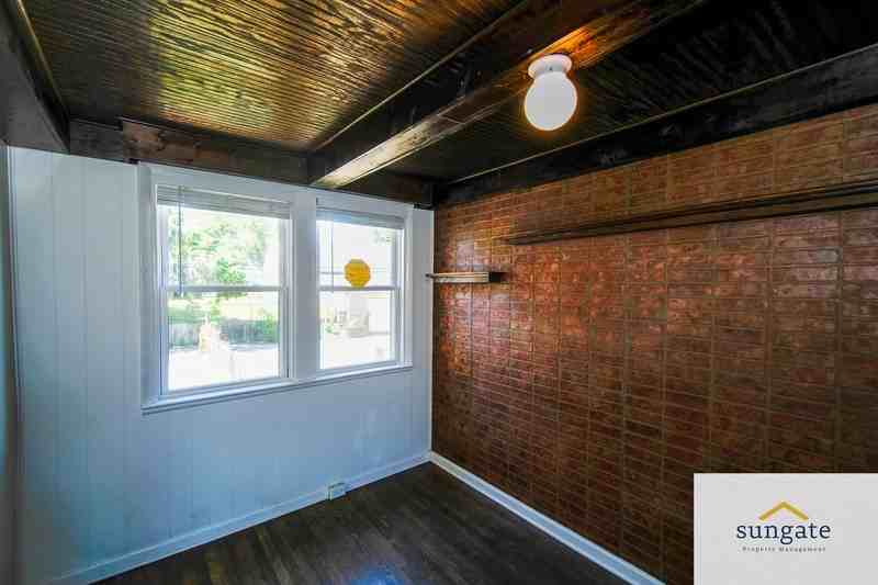 217 W Edgevale Rd - Photo 5 of 45