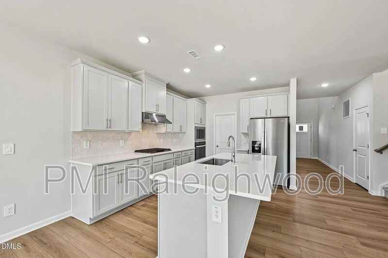 528 Bridger Dr - Photo 5 of 41