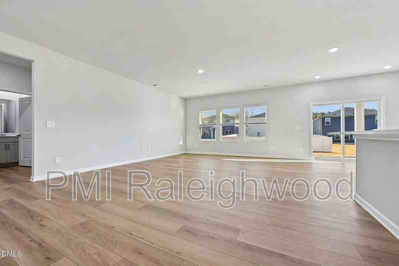 528 Bridger Dr - Photo 7 of 41