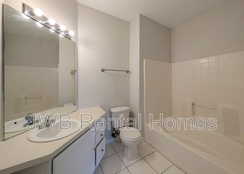 7990 Baymeadows Rd E #210 - Photo 6 of 14