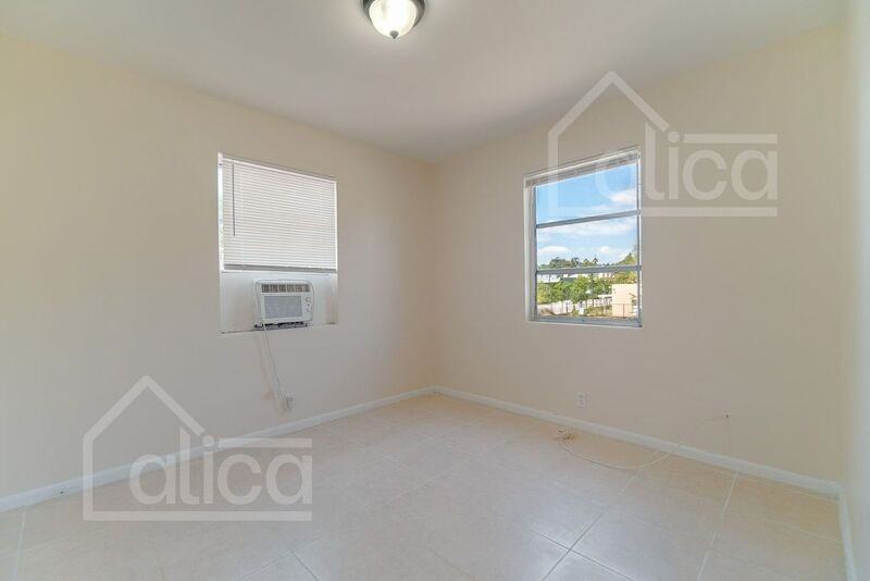 803 Henrietta Ave #2 - Photo 6 of 13