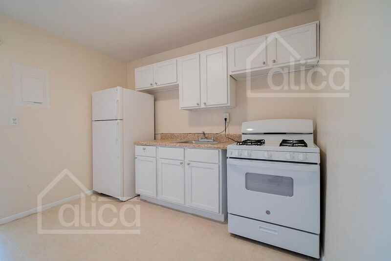 803 Henrietta Ave #2 - Photo 7 of 13