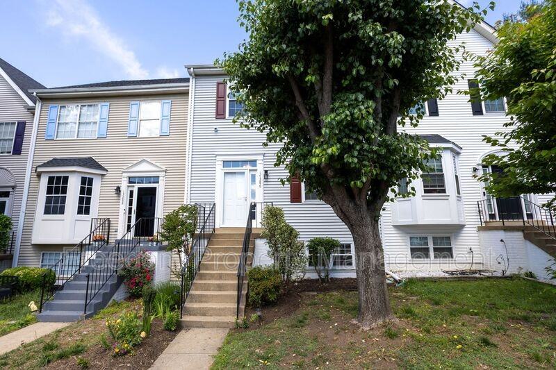 17286 Wexford Loop - Photo 2 of 50
