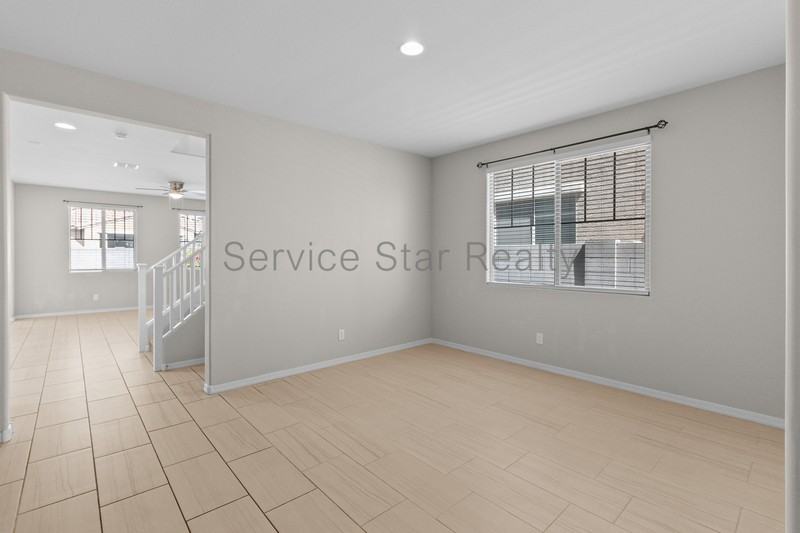 5710 N 107th Ln - Photo 5 of 30