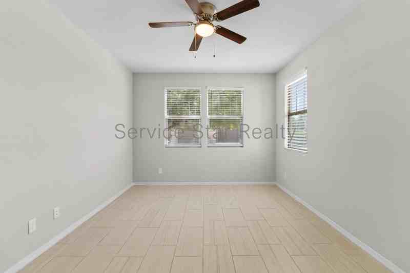 5710 N 107th Ln - Photo 6 of 30